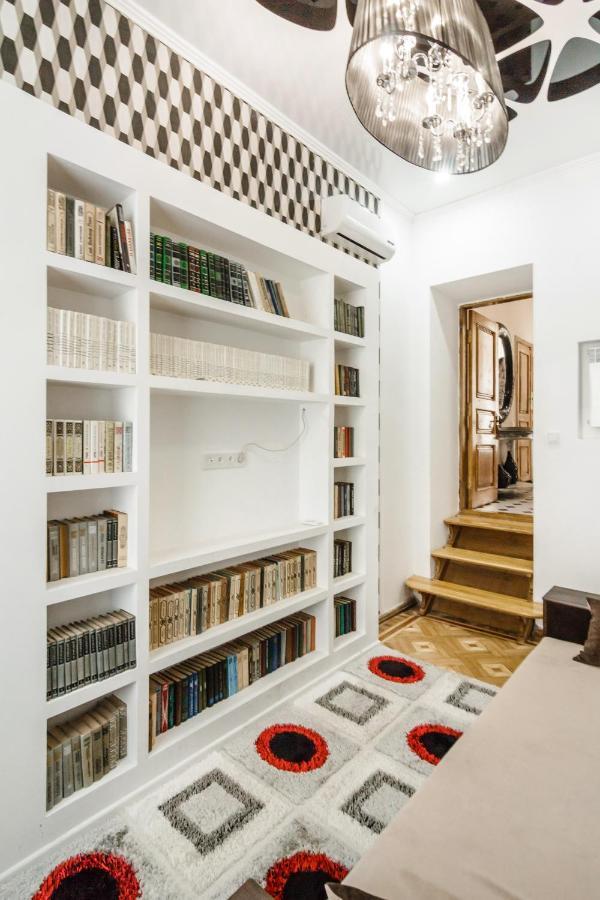 Katerynynska Street 3-Bedrooms Apartment Odessa Luaran gambar
